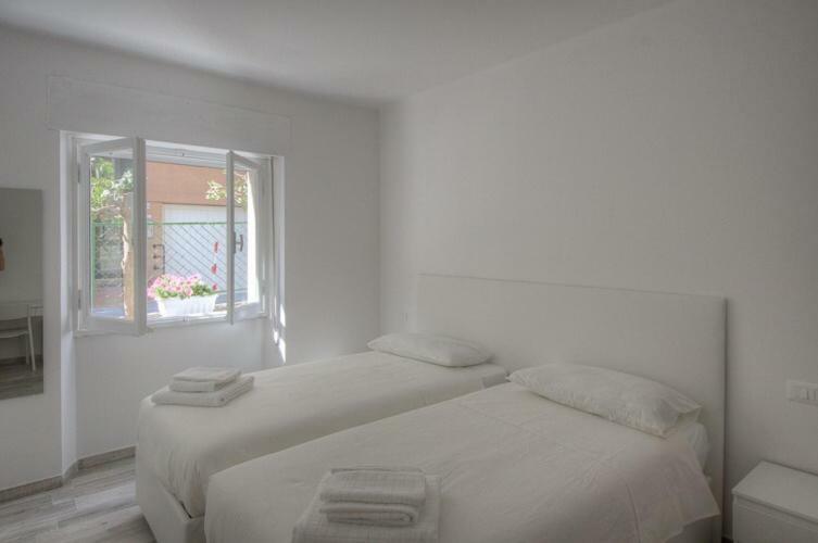 Rione San Carlo Hotel Finale Ligure Bagian luar foto