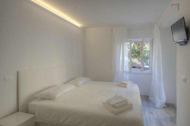 Rione San Carlo Hotel Finale Ligure Bagian luar foto